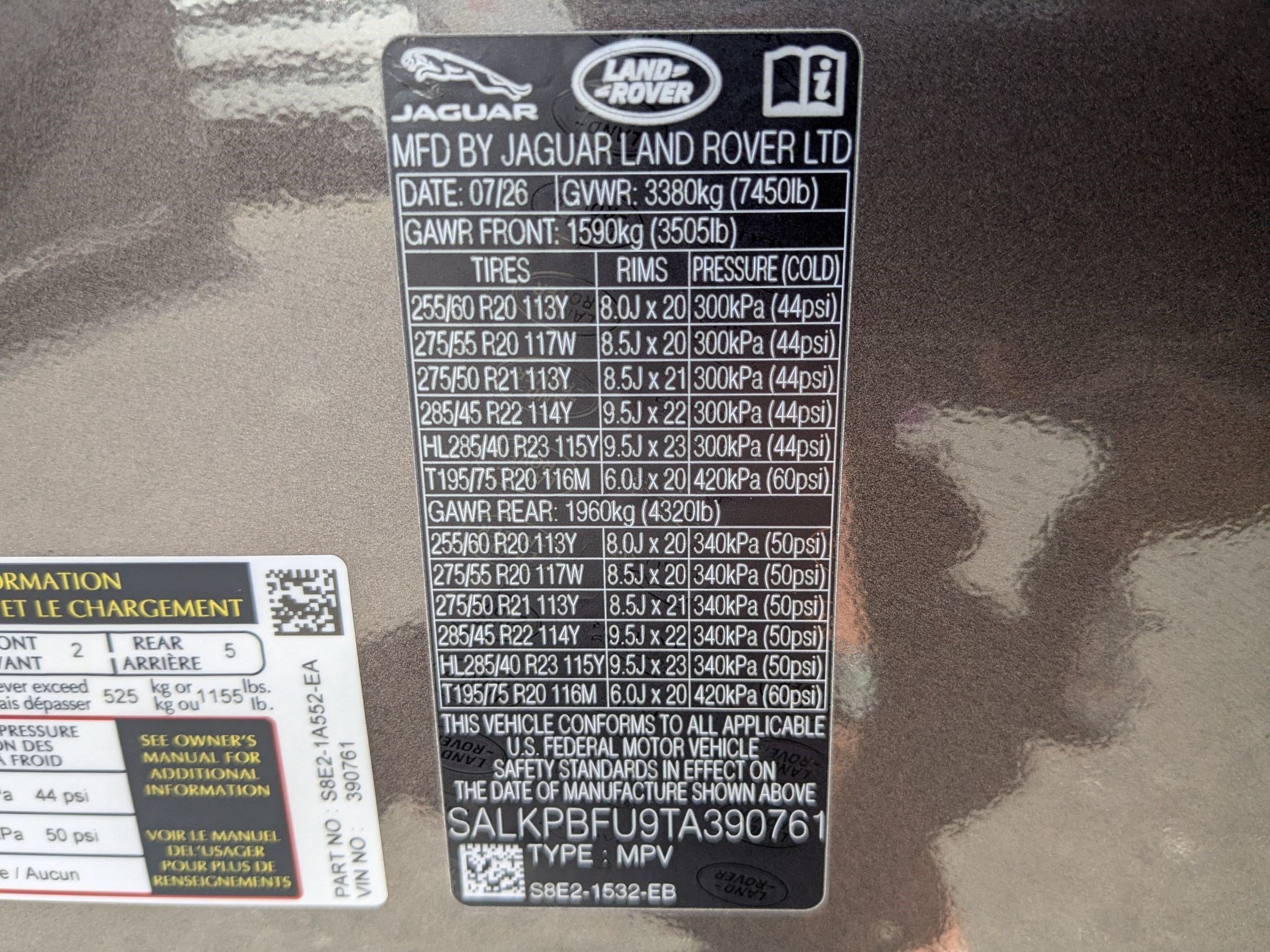 New 2026 Land Rover Range Rover Long Wheelbase SE AWD/4WD image 36
