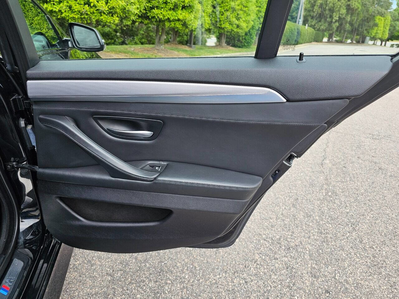 Used 2015 BMW 535i xDrive Sedan image 30