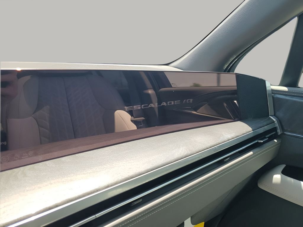 New 2026 Cadillac Escalade IQ Luxury 1 AWD/4WD image 42