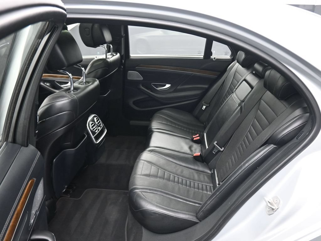 Used 2016 Mercedes-Benz S 550 4MATIC Sedan image 34
