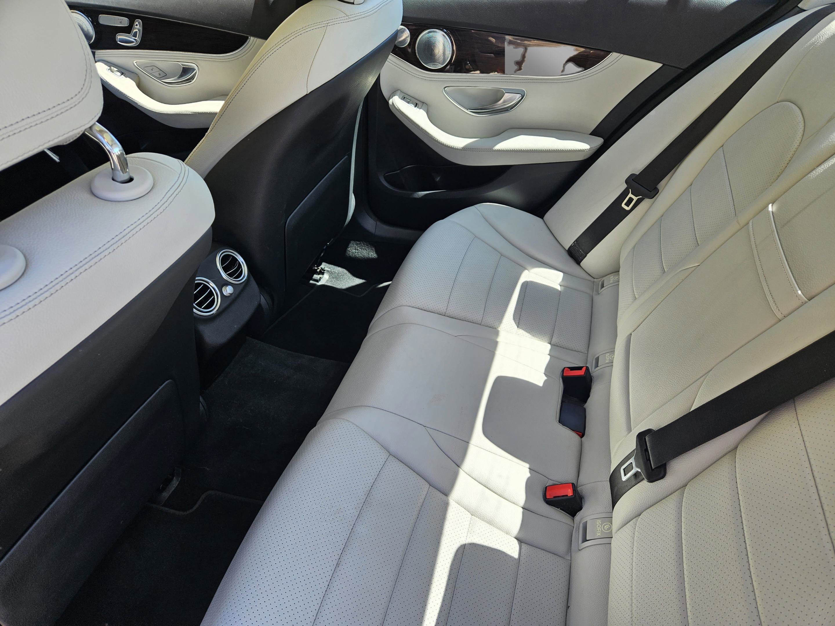 Used 2016 Mercedes-Benz C 300 Sedan image 17