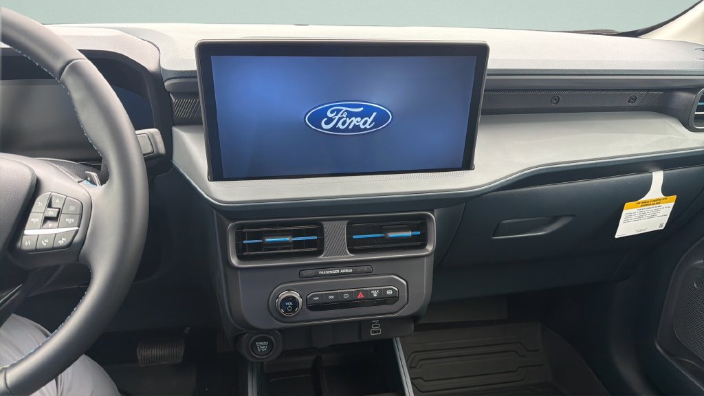 New 2026 Ford Maverick Lobo AWD/4WD image 19