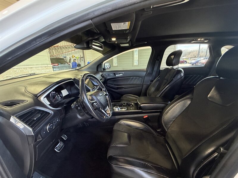 Used 2019 Ford Edge ST w/ Equipment Group 401A image 11