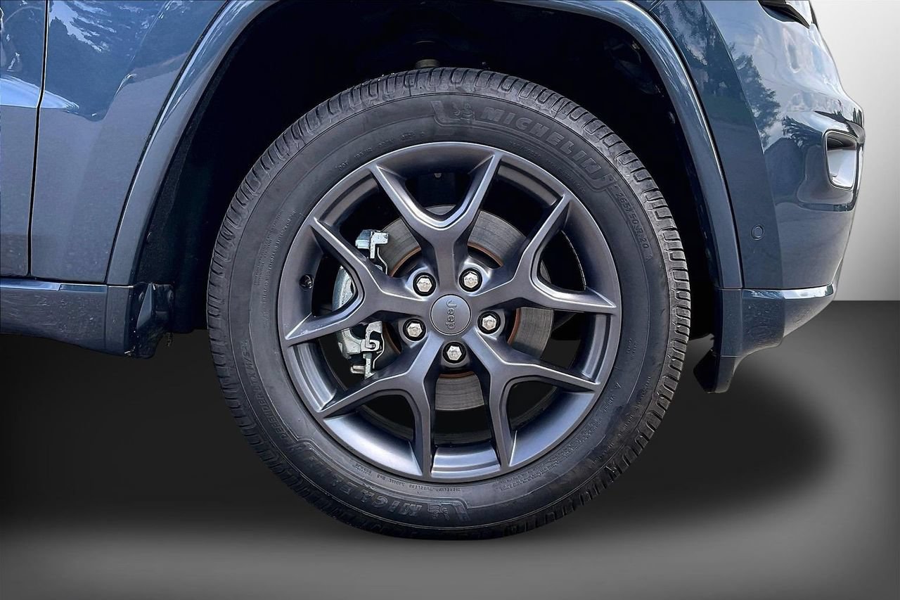 Certified 2021 Jeep Grand Cherokee Limited w/ Quick Order Package 28K 80th AWD/4WD image 35