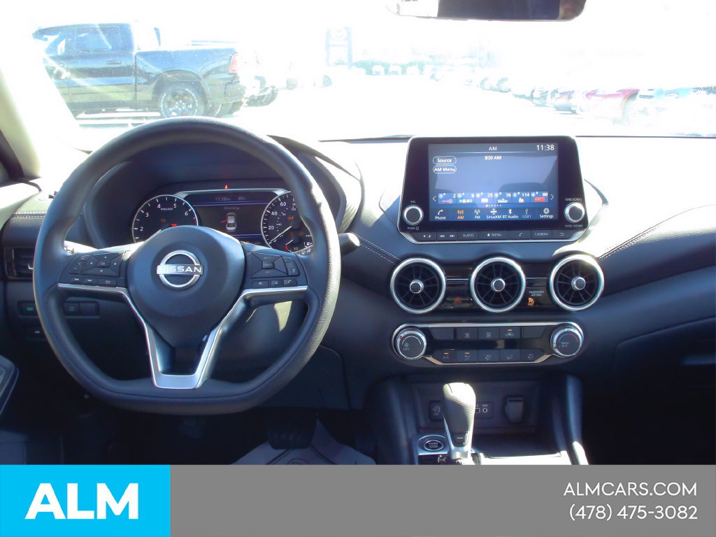 Used 2024 Nissan Sentra SV FWD image 33