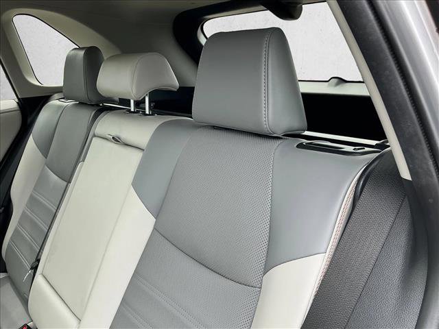 Used 2020 Toyota RAV4 Limited w/ Limited Grade Weather Package AWD/4WD image 14
