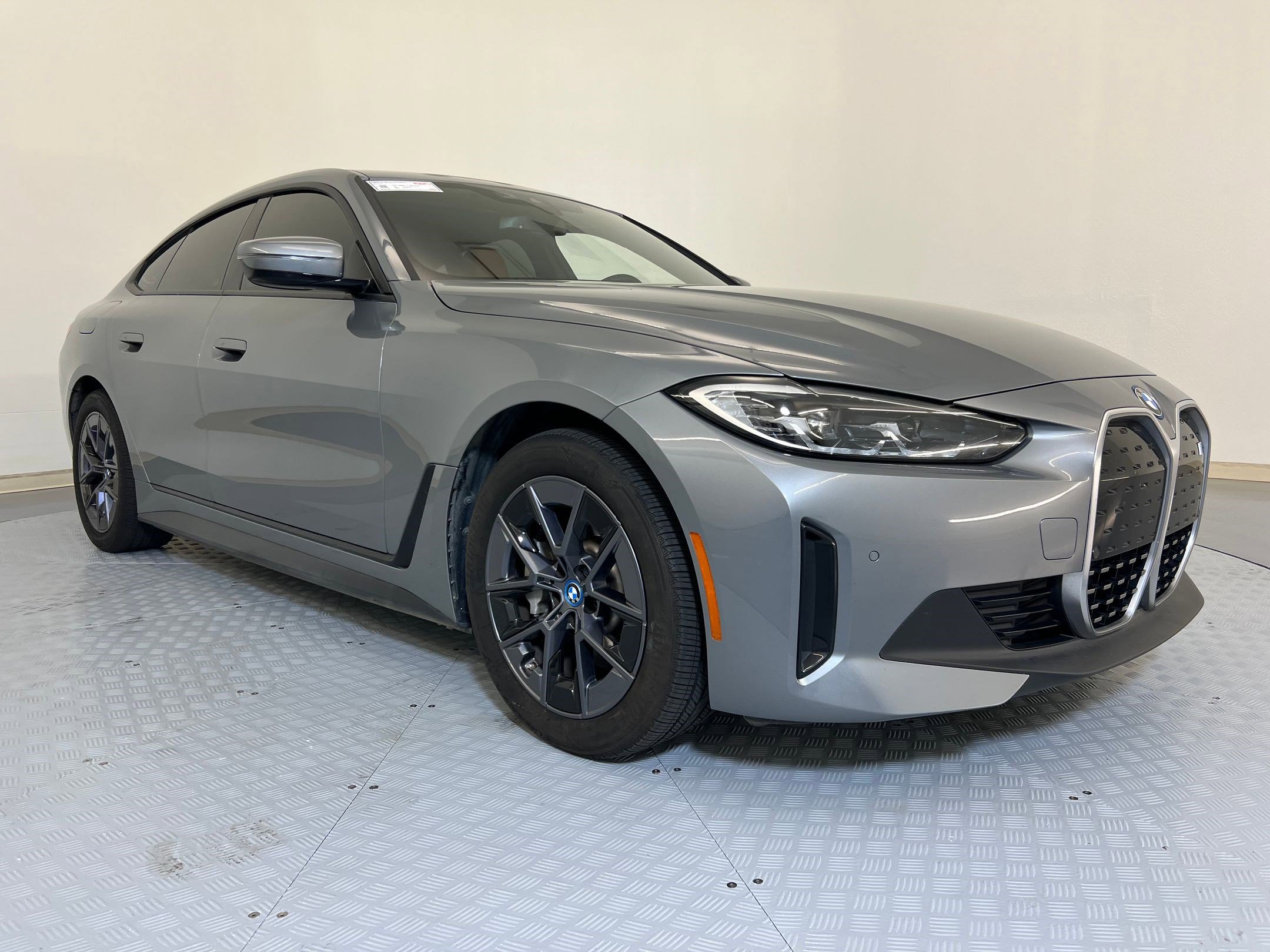 Certified 2023 BMW i4 eDrive35 w/ Premium Package image 6