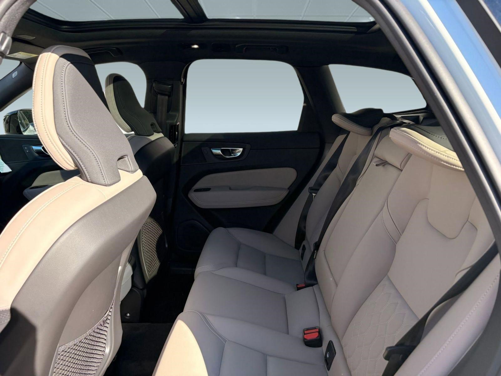 Certified 2026 Volvo XC60 B5 Plus w/ Protection Package Premier image 25