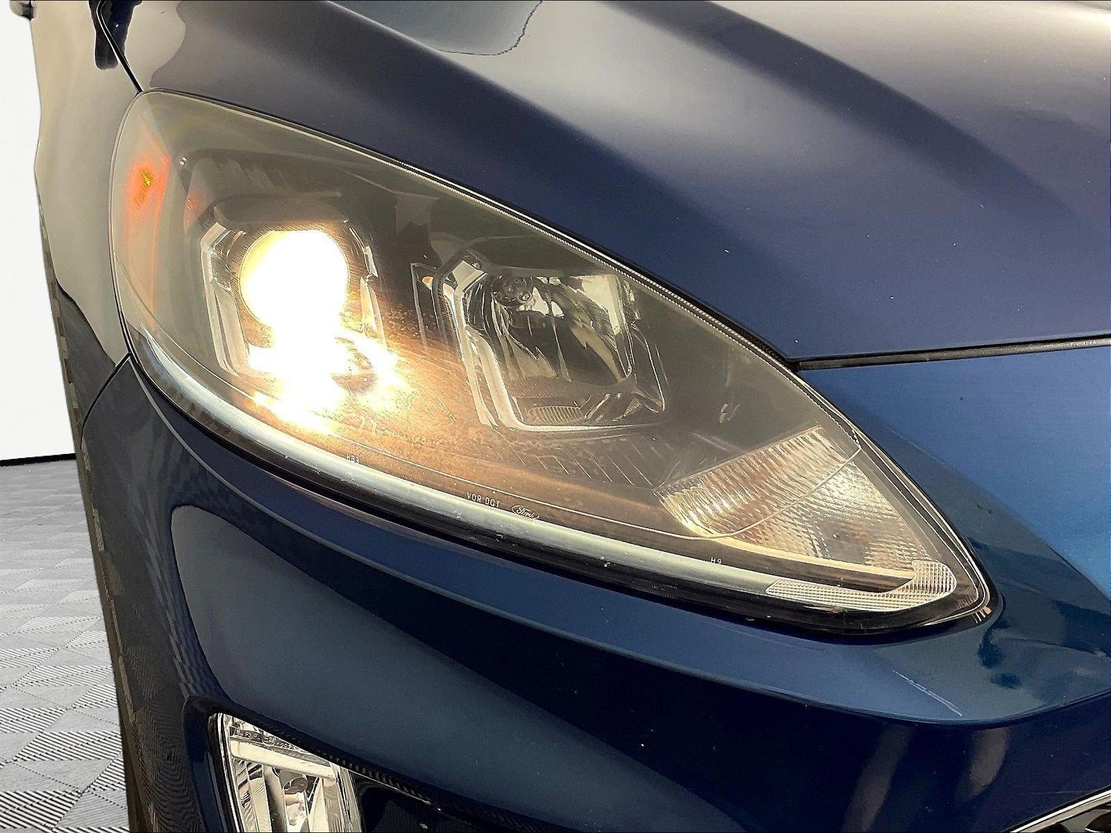 Used 2020 Ford Escape SEL AWD/4WD image 31