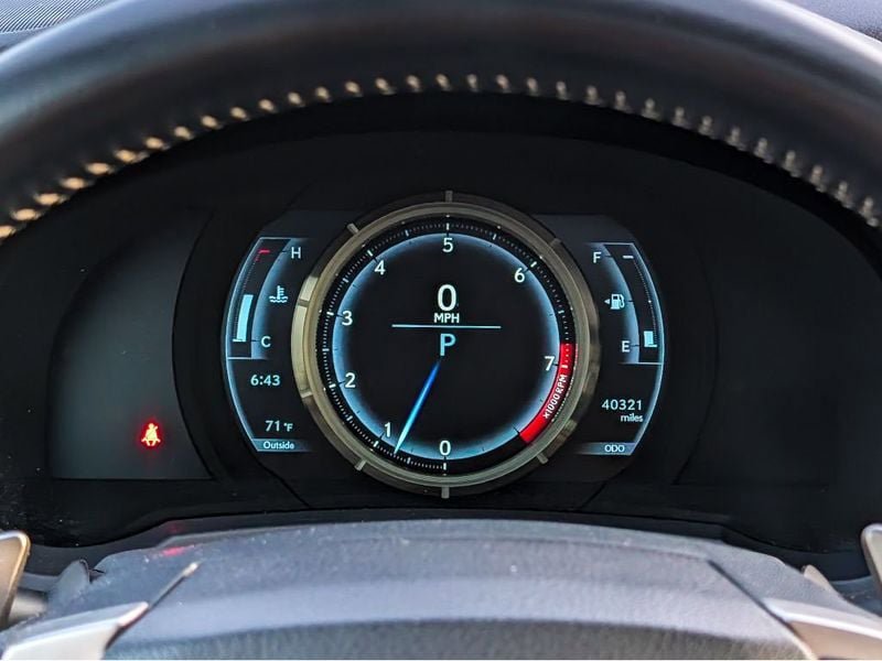 Used 2019 Lexus IS 300 F Sport w/ F Sport Package AWD/4WD image 20