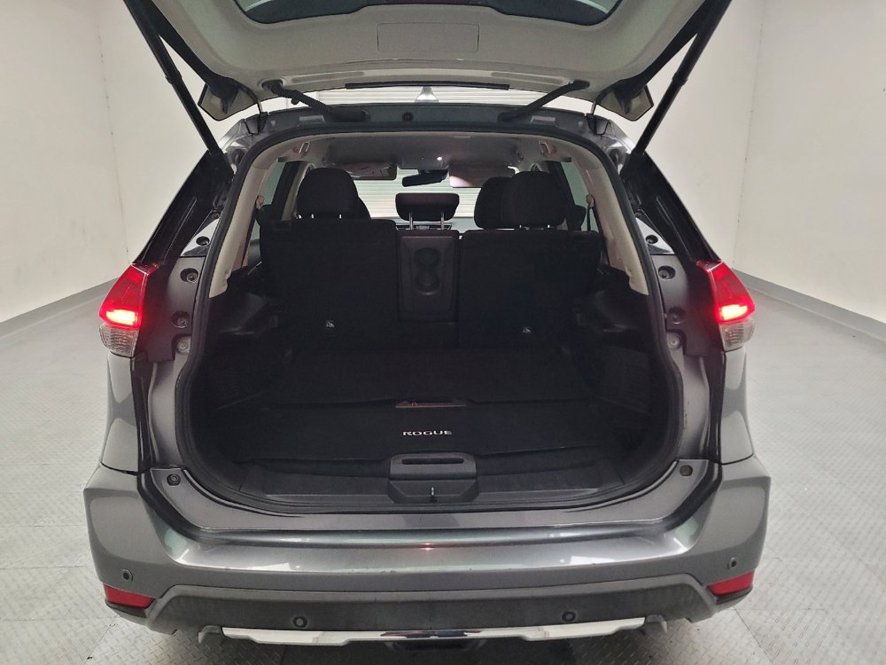 Used 2020 Nissan Rogue SV AWD/4WD image 29