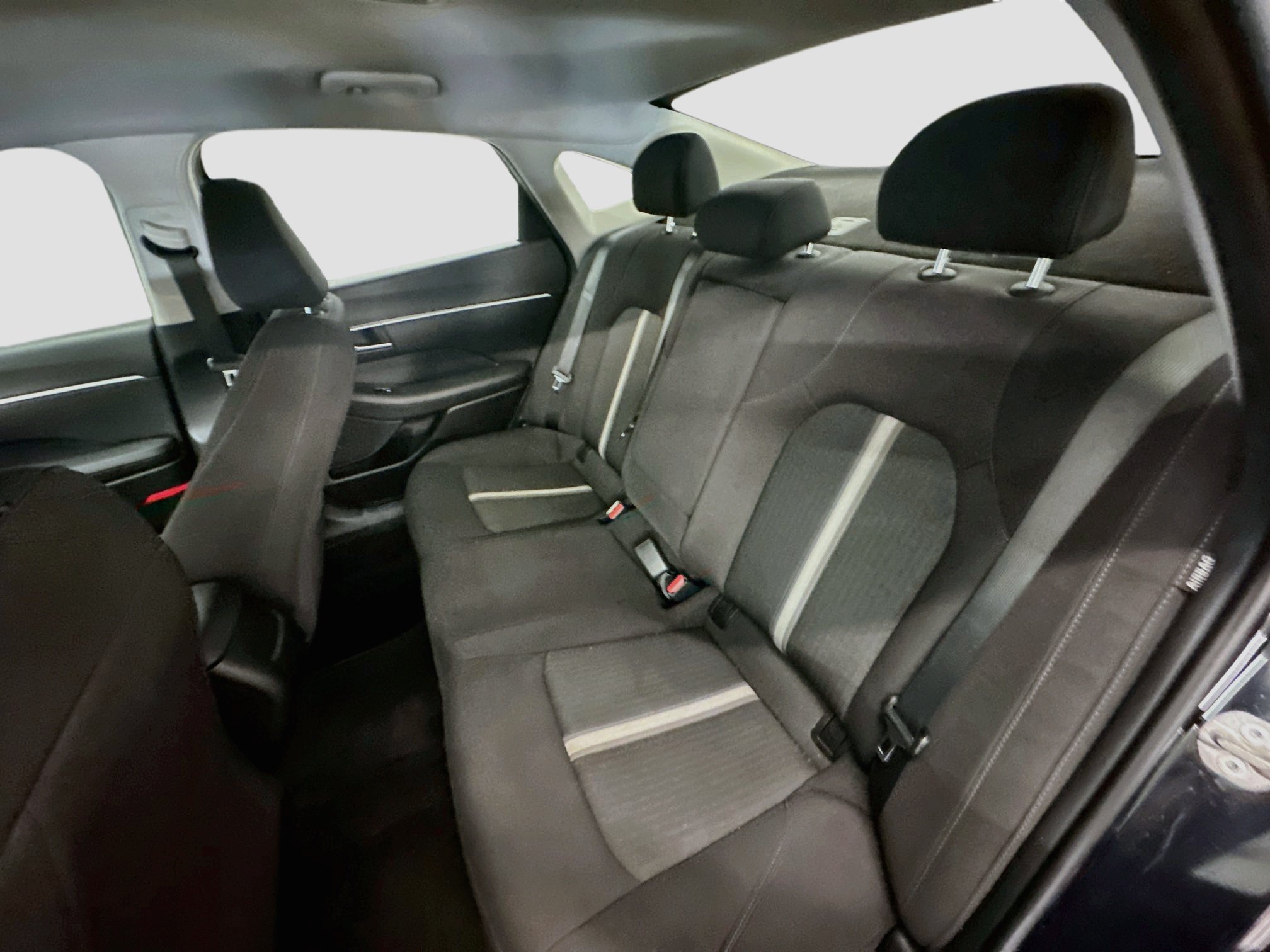 Used 2025 Hyundai Sonata SEL AWD/4WD image 28