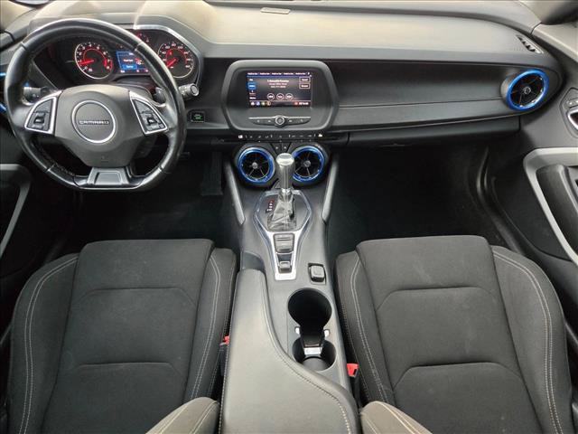 Used 2020 Chevrolet Camaro LT RWD image 16