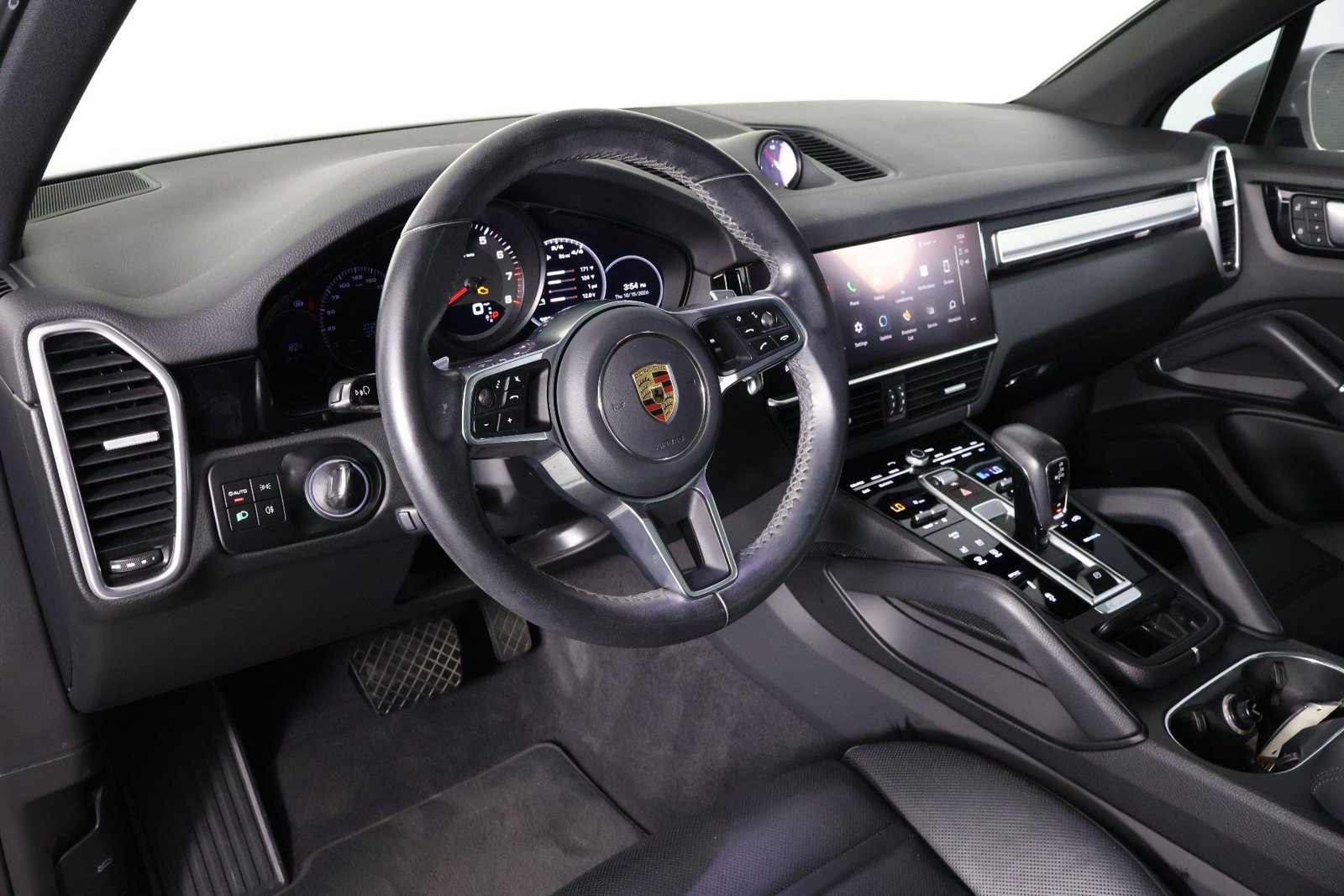 Certified 2023 Porsche Cayenne Platinum Edition AWD/4WD image 4