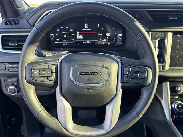 Used 2024 GMC Yukon Denali image 18