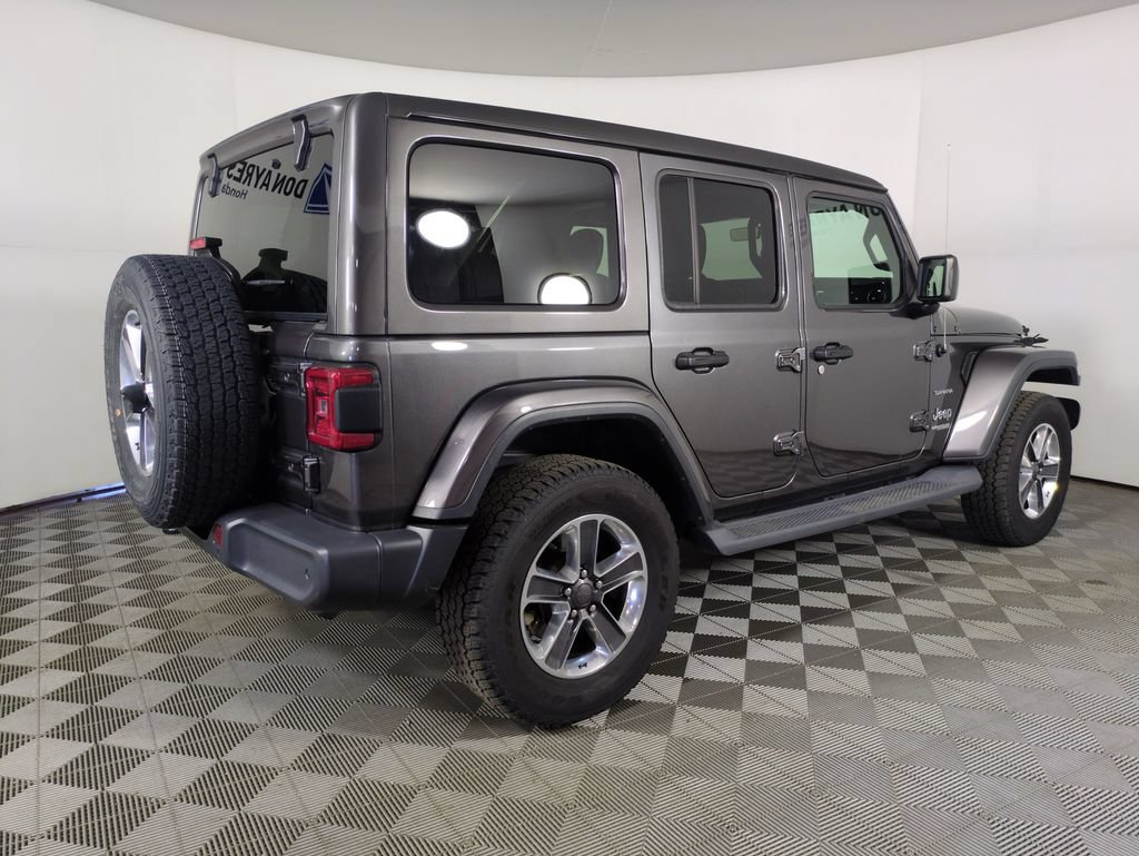 Used 2019 Jeep Wrangler Unlimited Sahara AWD/4WD image 8