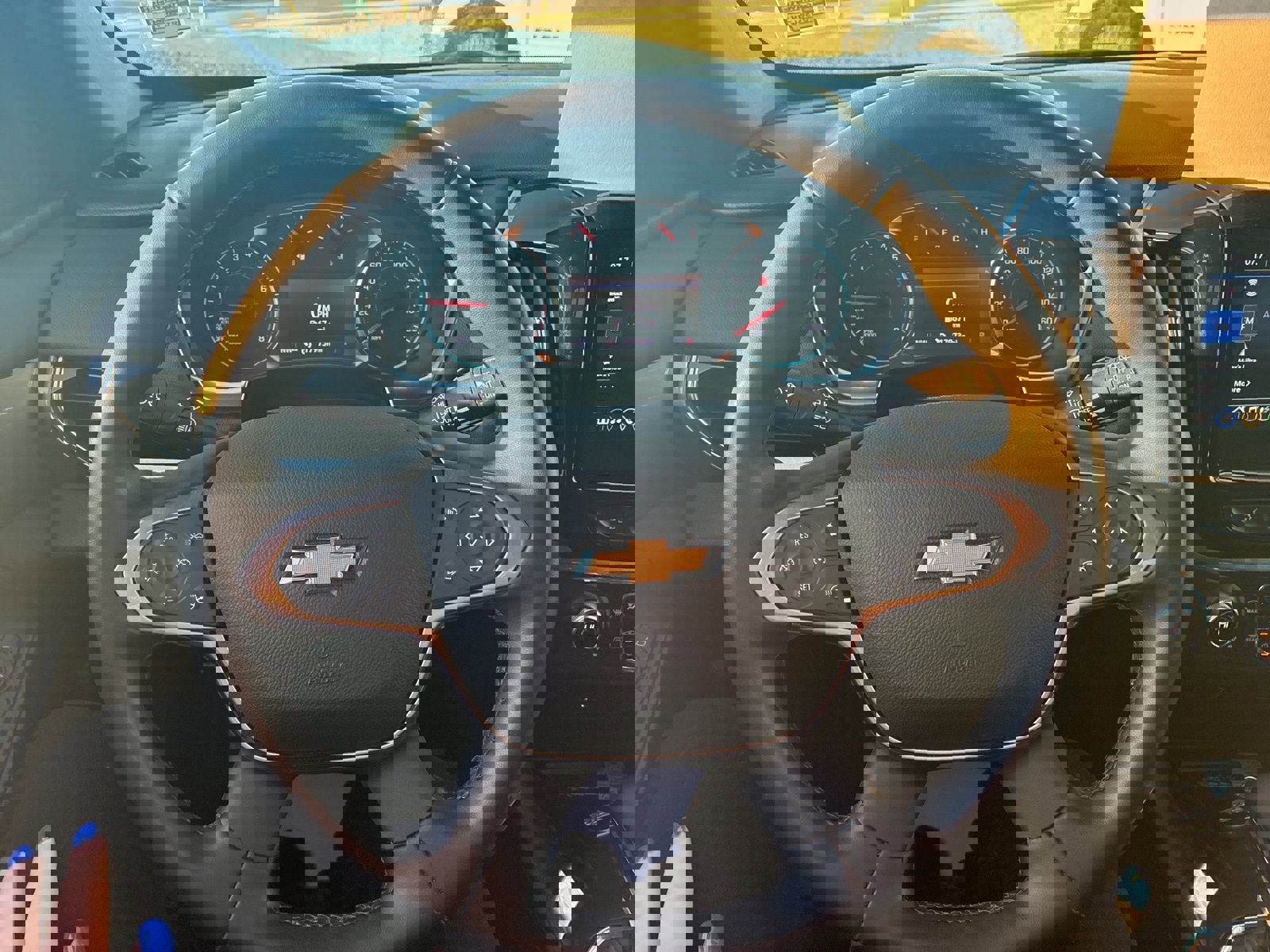 Used 2023 Chevrolet Traverse LT w/ LPO, Floor Liner Package image 21