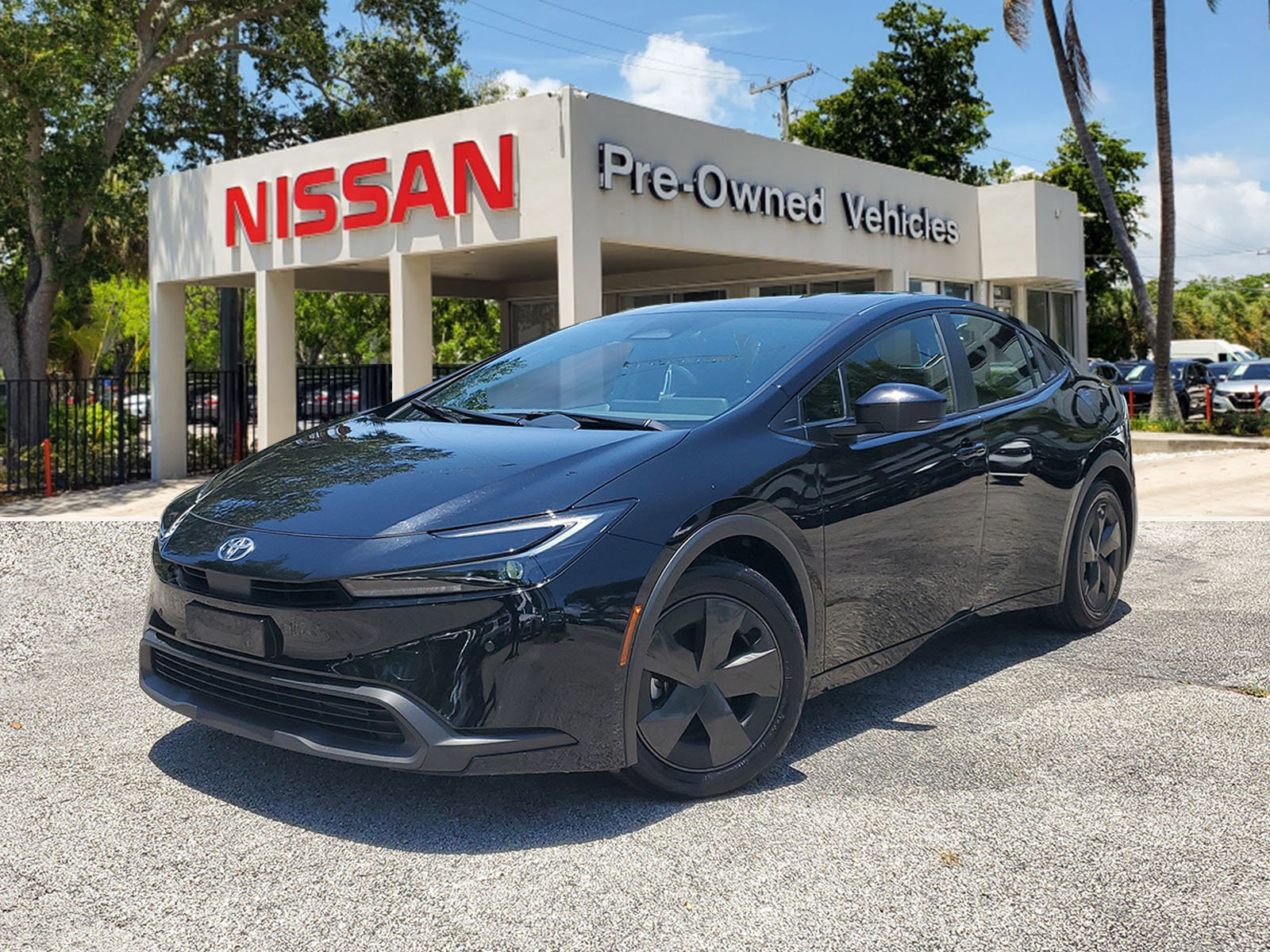 Used 2024 Toyota Prius LE