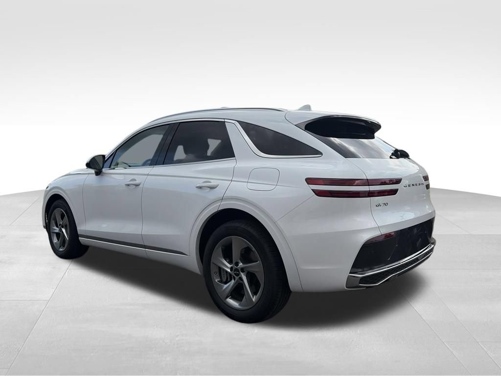 Certified 2026 Genesis GV70 2.5T AWD/4WD image 15