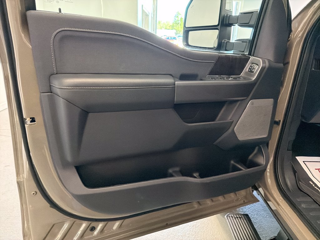New 2027 Ford F250 Lariat AWD/4WD image 13