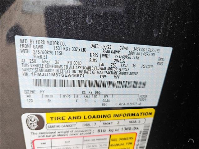 Used 2025 Ford Expedition Platinum AWD/4WD image 21