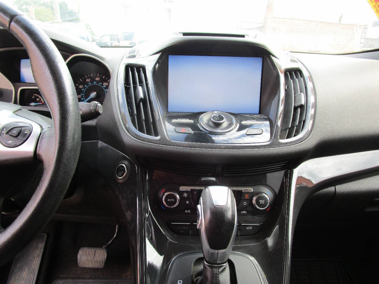 Used 2015 Ford Escape Titanium AWD/4WD image 12