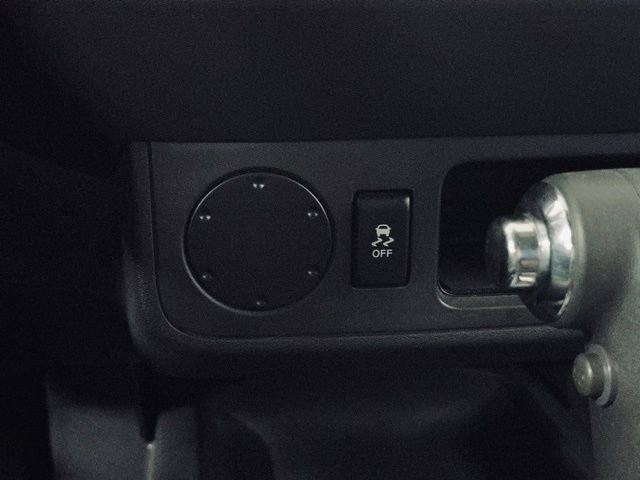 Used 2018 Nissan Frontier S image 27