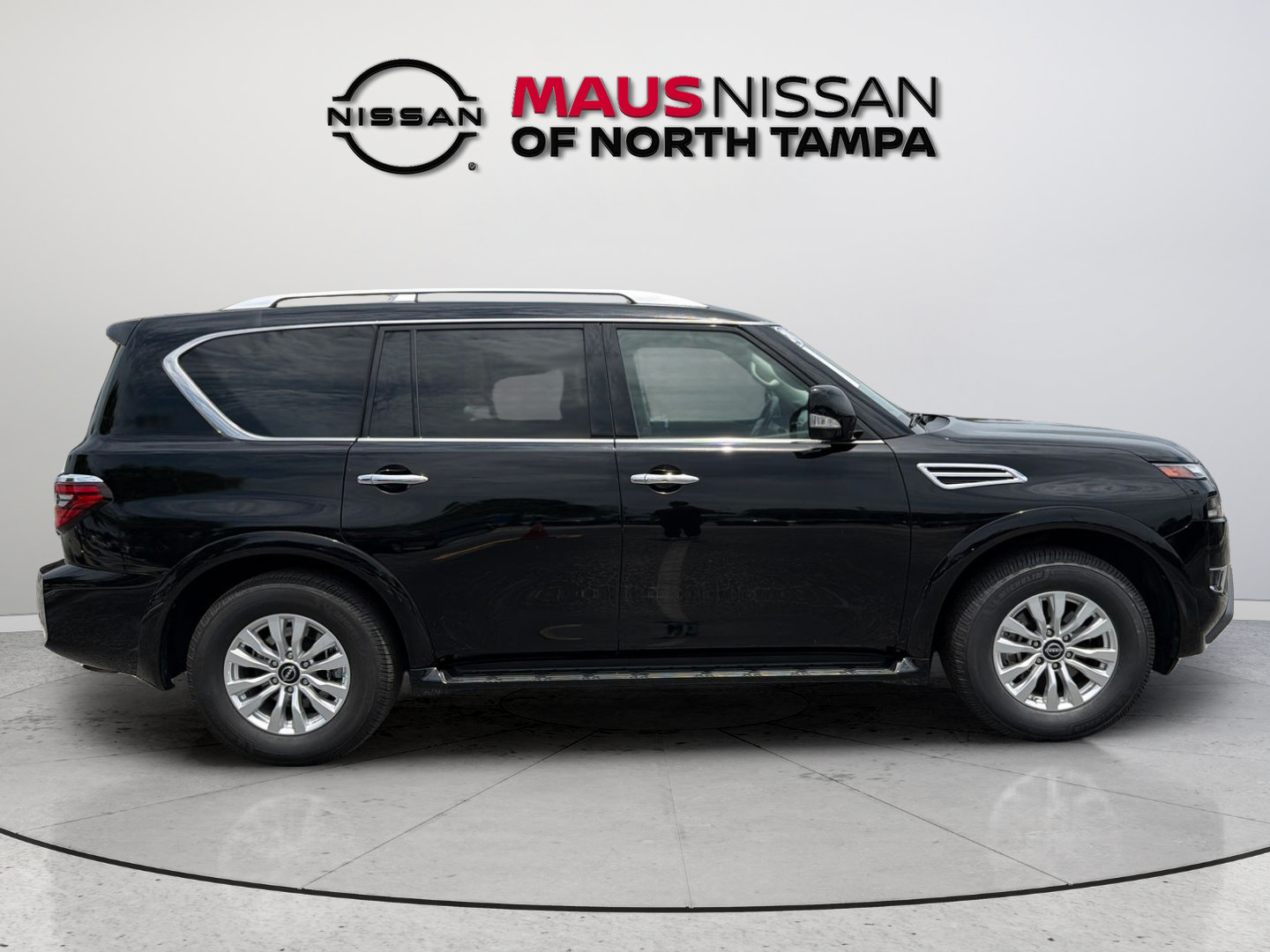 Certified 2024 Nissan Armada SV AWD/4WD image 9