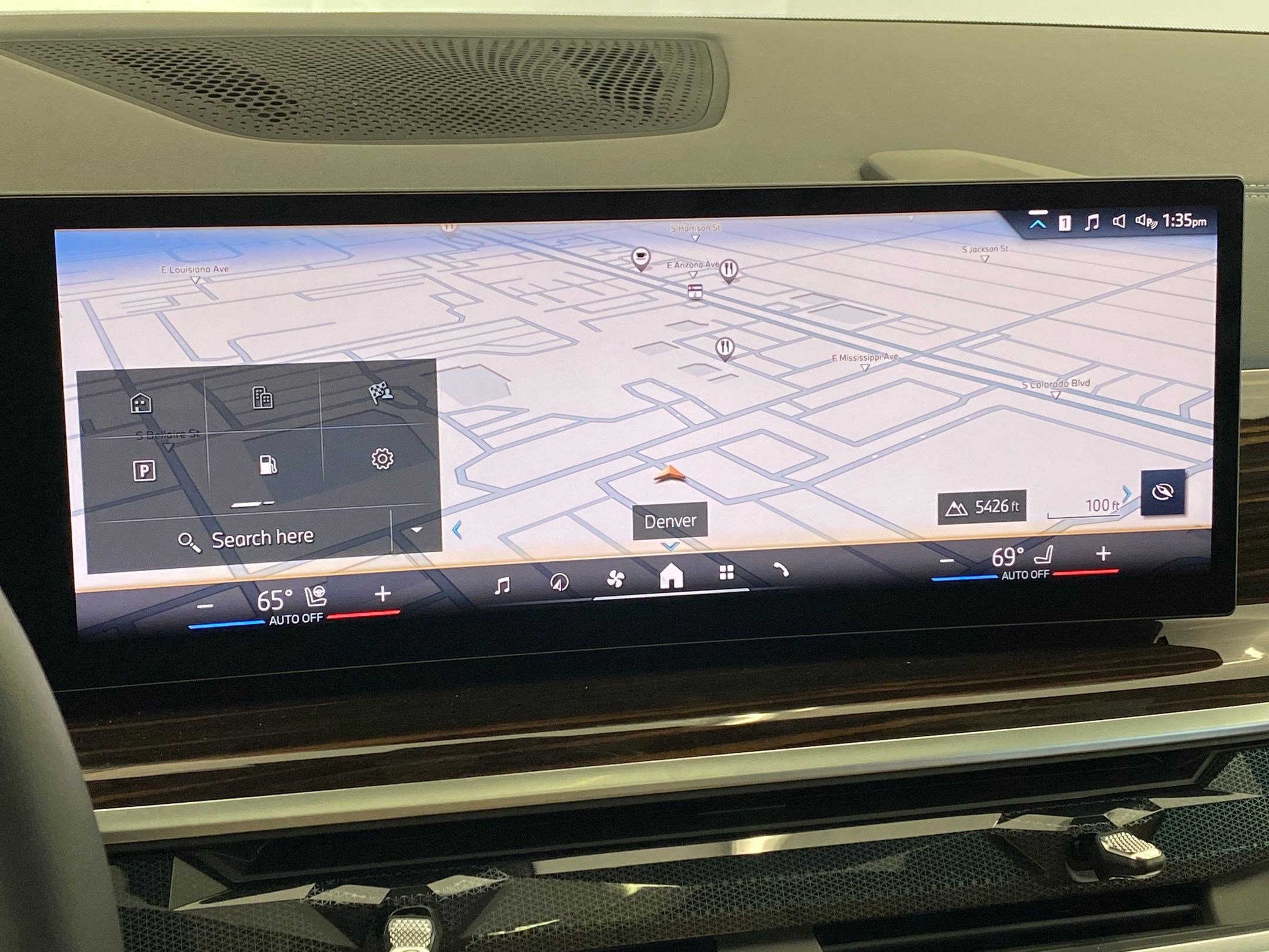 Used 2026 BMW X5 xDrive40i w/ Climate Comfort Package image 26