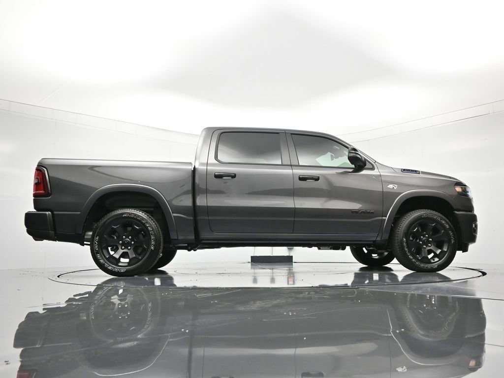 New 2026 RAM 1500 4x4 Crew Cab image 39
