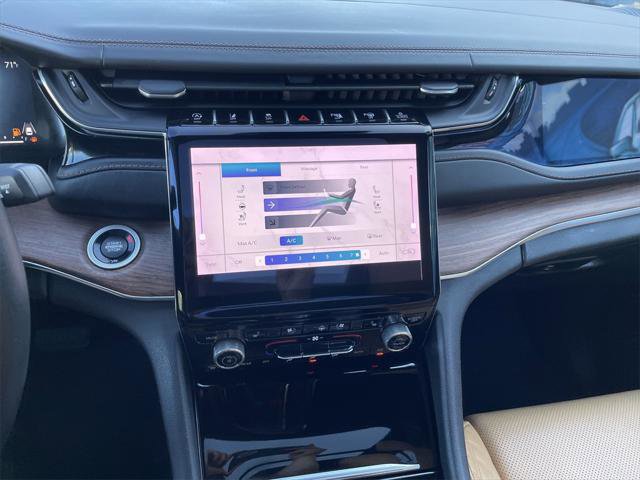 Certified 2023 Jeep Grand Cherokee L Summit w/ Advanced Protech Group IV image 18