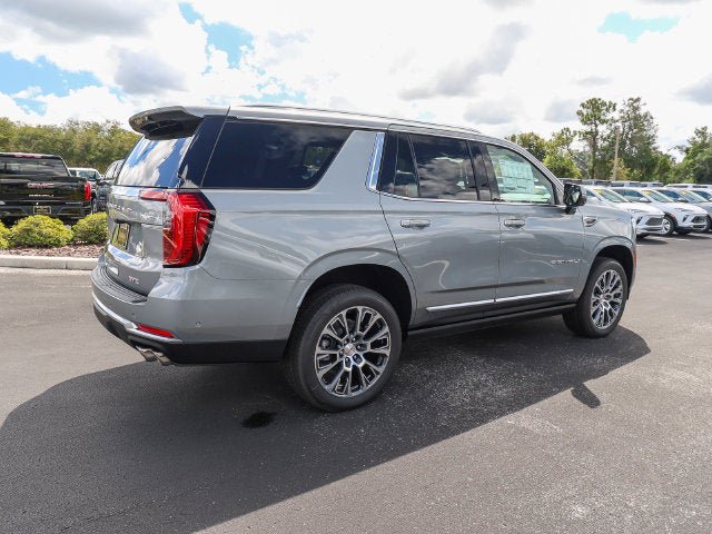 New 2026 GMC Yukon Denali w/ Denali Reserve Package AWD/4WD image 10