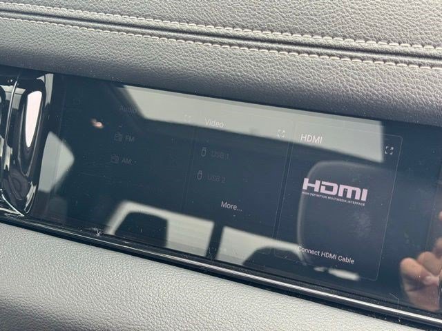 New 2026 RAM 1500 Laramie AWD/4WD image 29