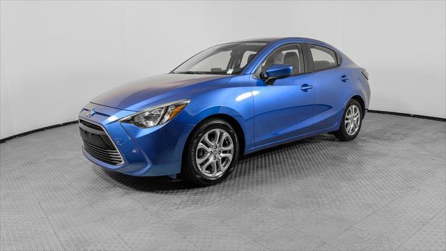 Used 2016 Scion iA FWD image 2
