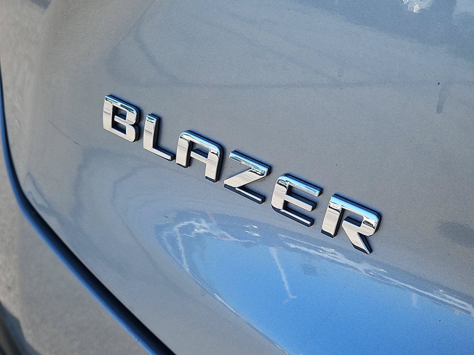 Used 2023 Chevrolet Blazer LT FWD image 6