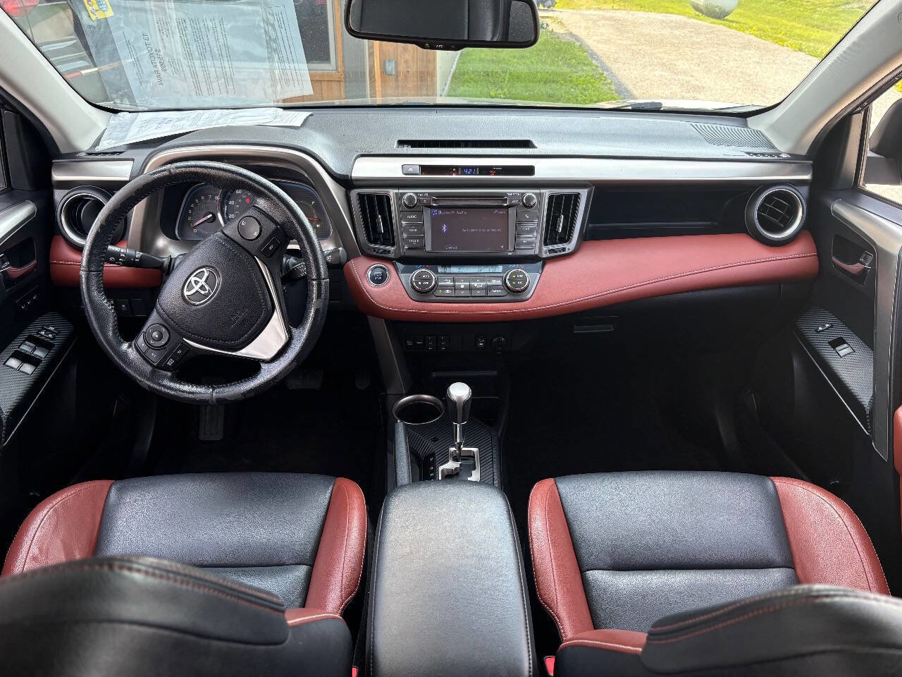 Used 2013 Toyota RAV4 Limited AWD/4WD image 18