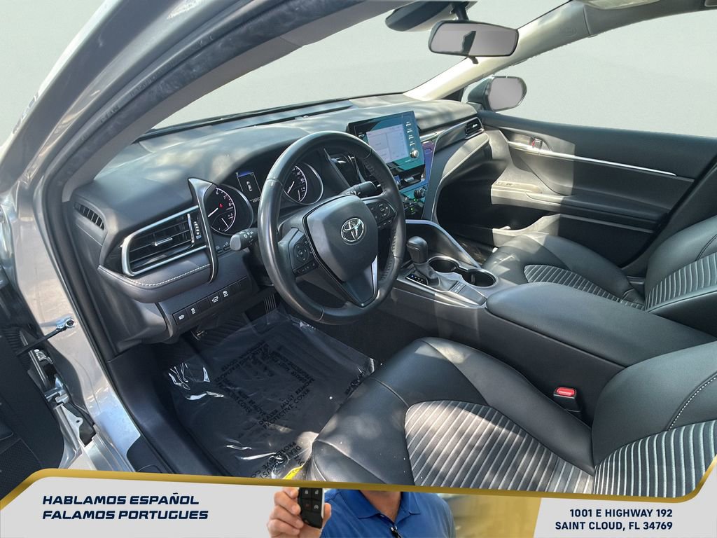 Used 2023 Toyota Camry SE FWD image 13