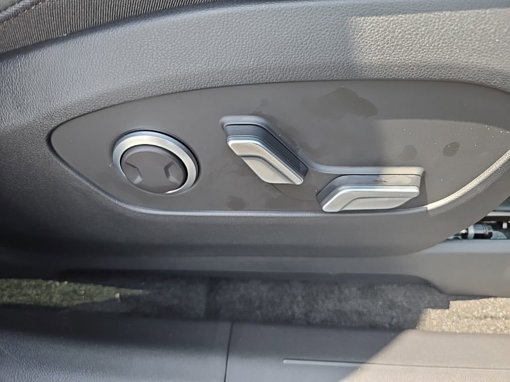 New 2026 Hyundai Ioniq 9 SEL image 19