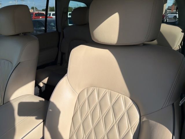 Used 2023 Nissan Armada Platinum w/ Captain's Chairs Package AWD/4WD image 15