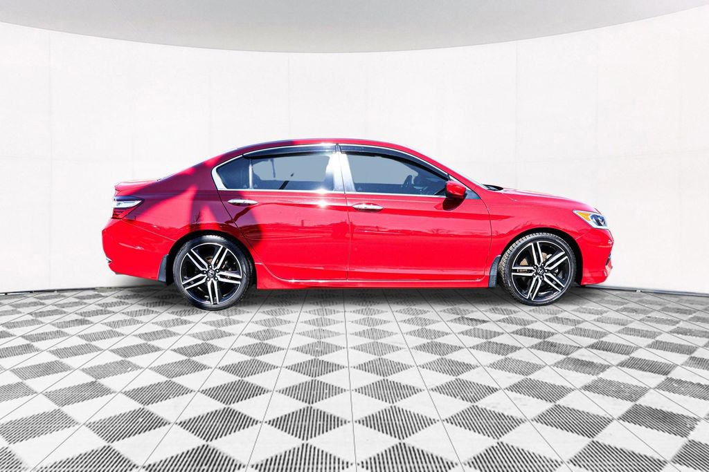 Used 2017 Honda Accord Sport Special Edition image 10