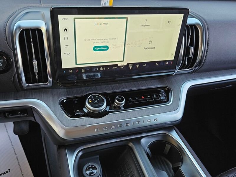 New 2025 Ford Expedition Platinum w/ Platinum Ultimate Package image 19