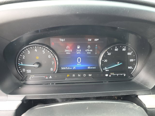 Used 2020 Ford Explorer XLT w/ Equipment Group 202A AWD/4WD image 17