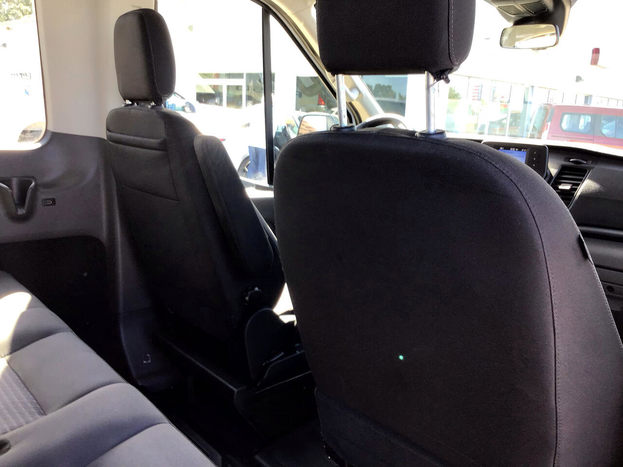 Used 2021 Ford Transit 350 XLT image 32