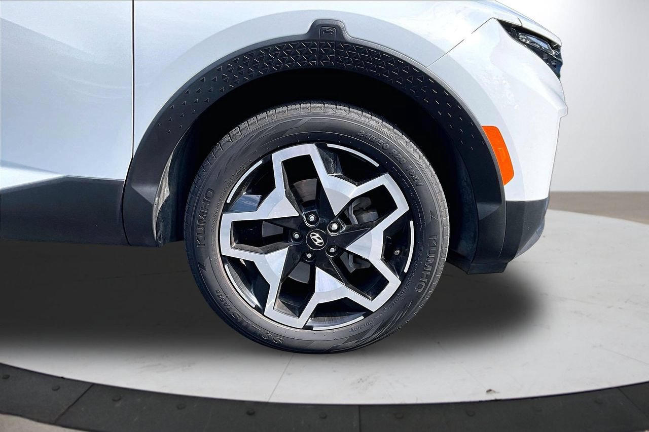 Used 2022 Hyundai Santa Cruz Limited w/ Cargo Package AWD/4WD image 35