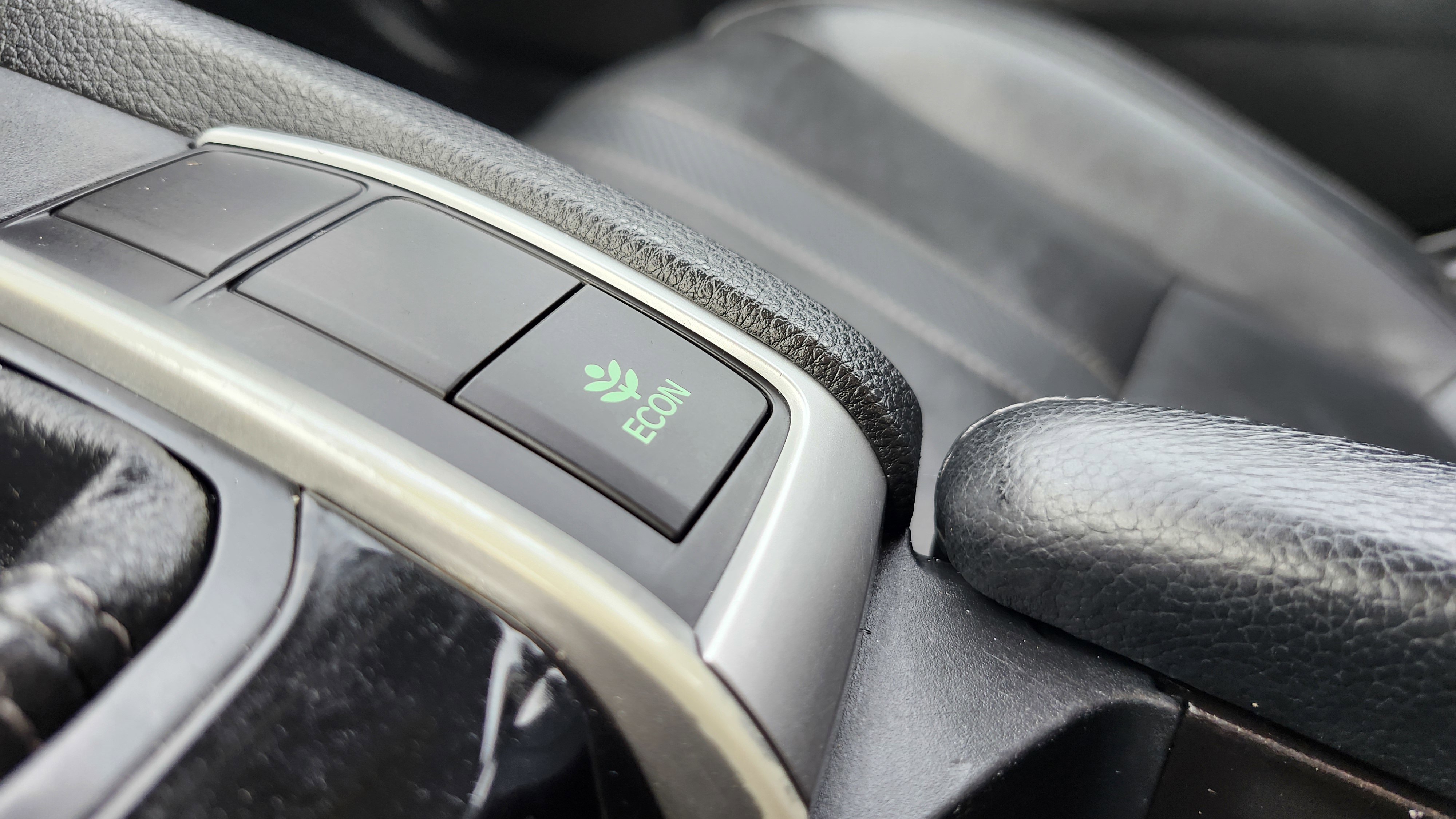 Used 2017 Honda Civic EX-L image 32