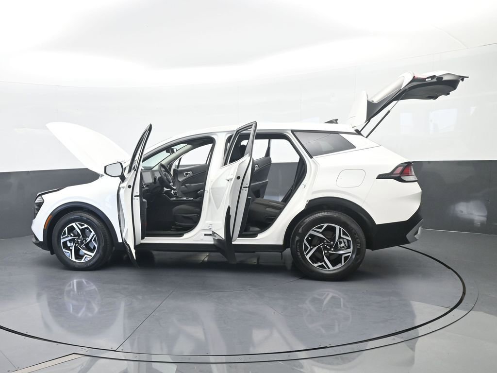 Used 2024 Kia Sportage LX FWD image 69