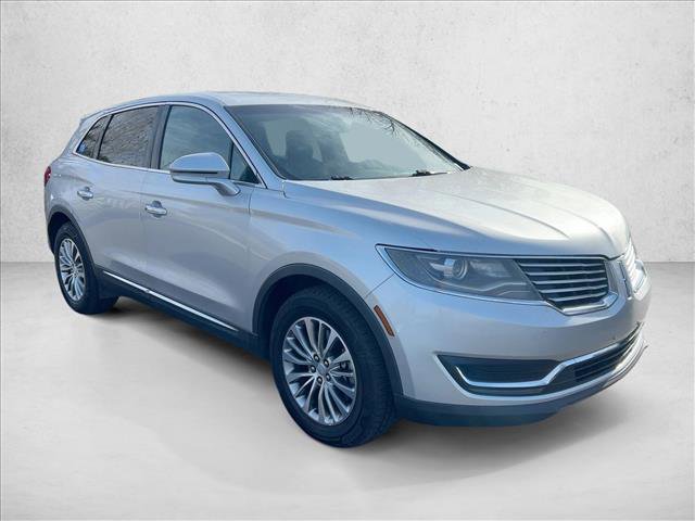 Used 2016 Lincoln MKX Select image 3