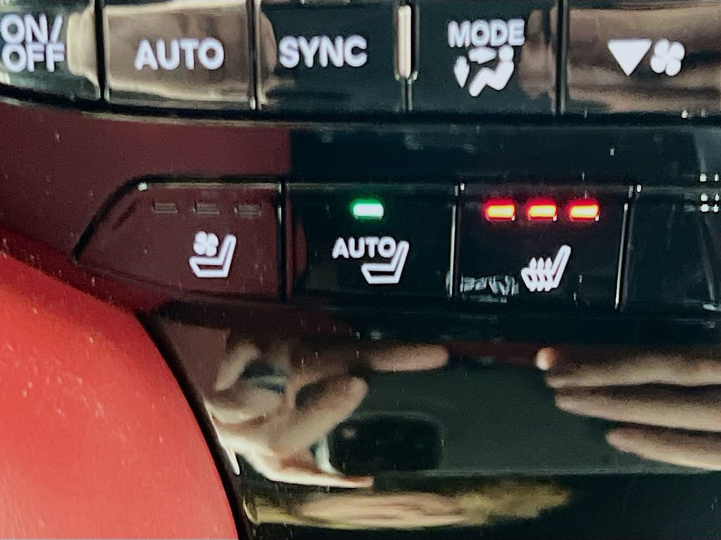 Used 2025 Acura MDX A-Spec image 21