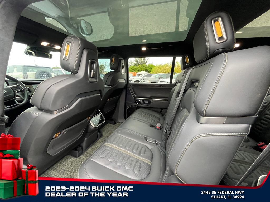 Used 2023 Rivian R1S Adventure image 13