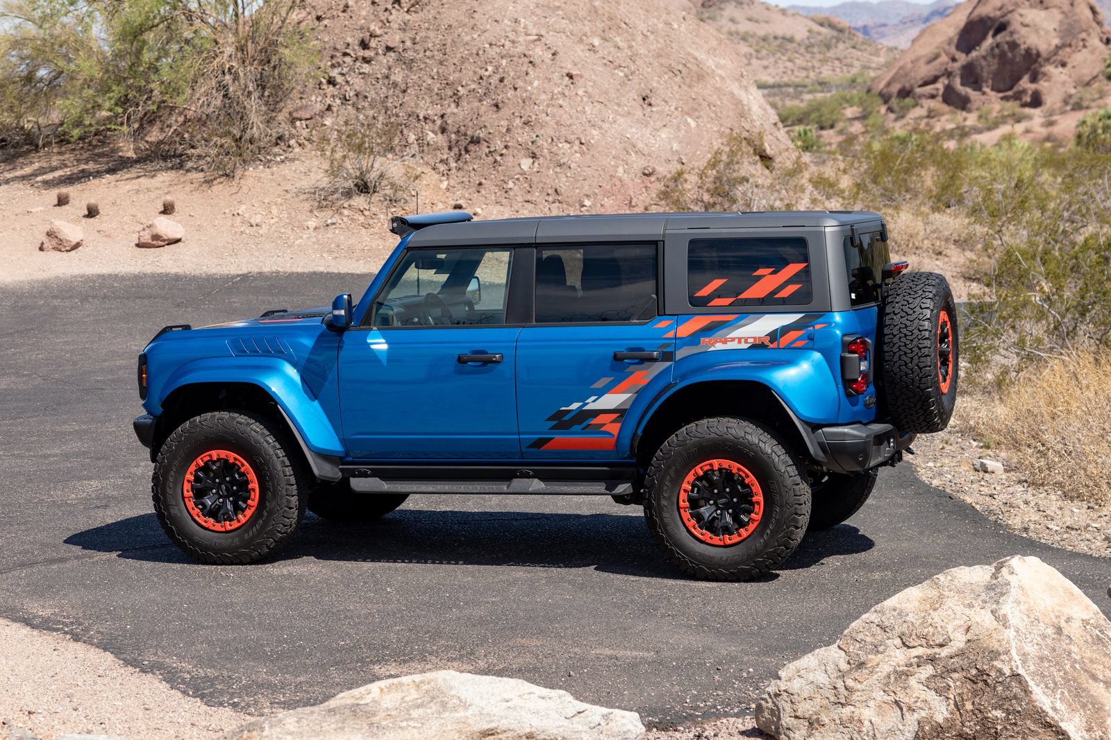 Used 2024 Ford Bronco Raptor AWD/4WD image 17